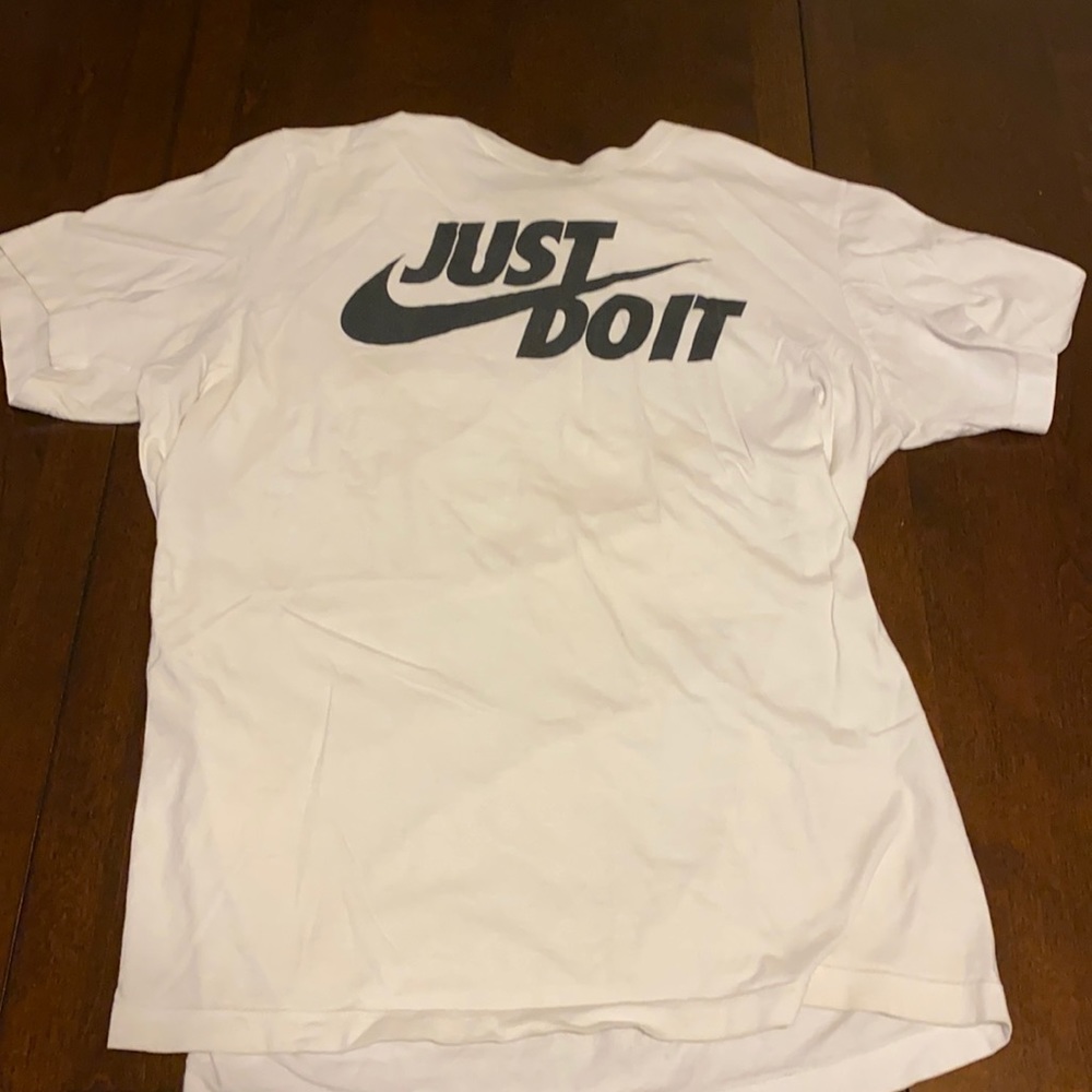White Nike T-Shirt Medium Men May be little shrunk